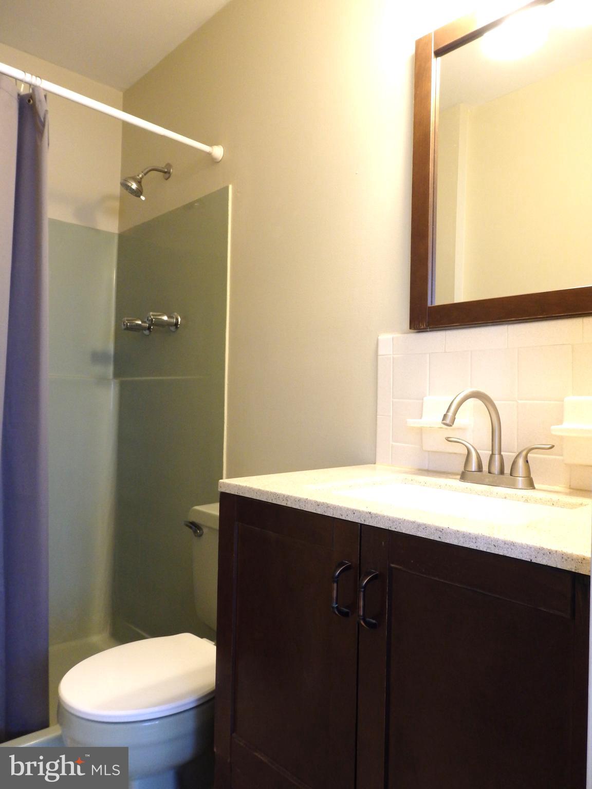 QUAKER RUN - Residential