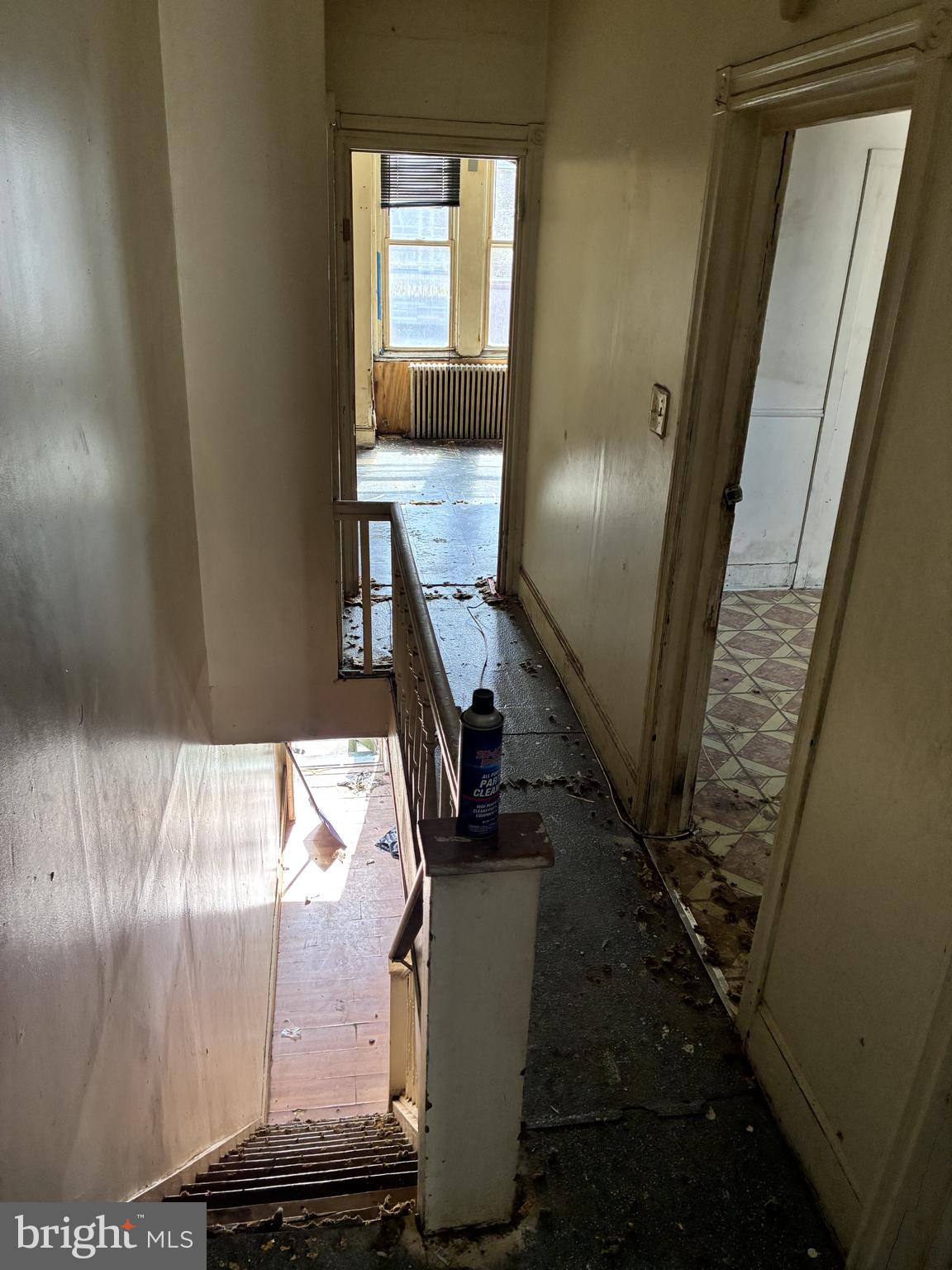 KENSINGTON - Residential