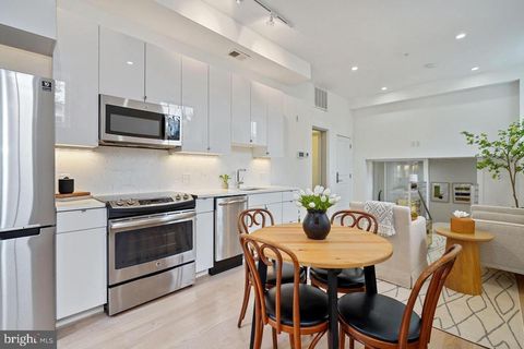 Photo of 1211 G Street SE #1, WASHINGTON, DC 20003 (MLS # DCDC2253520)