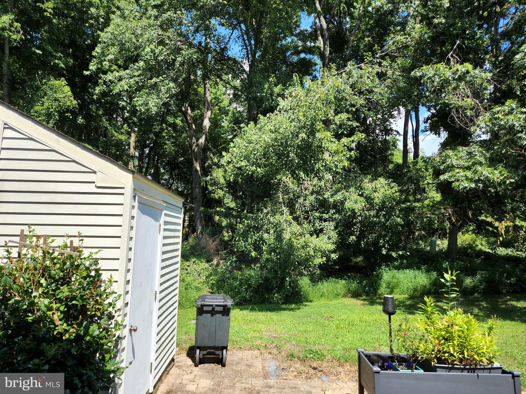 WOODSTONE - Residential Lease