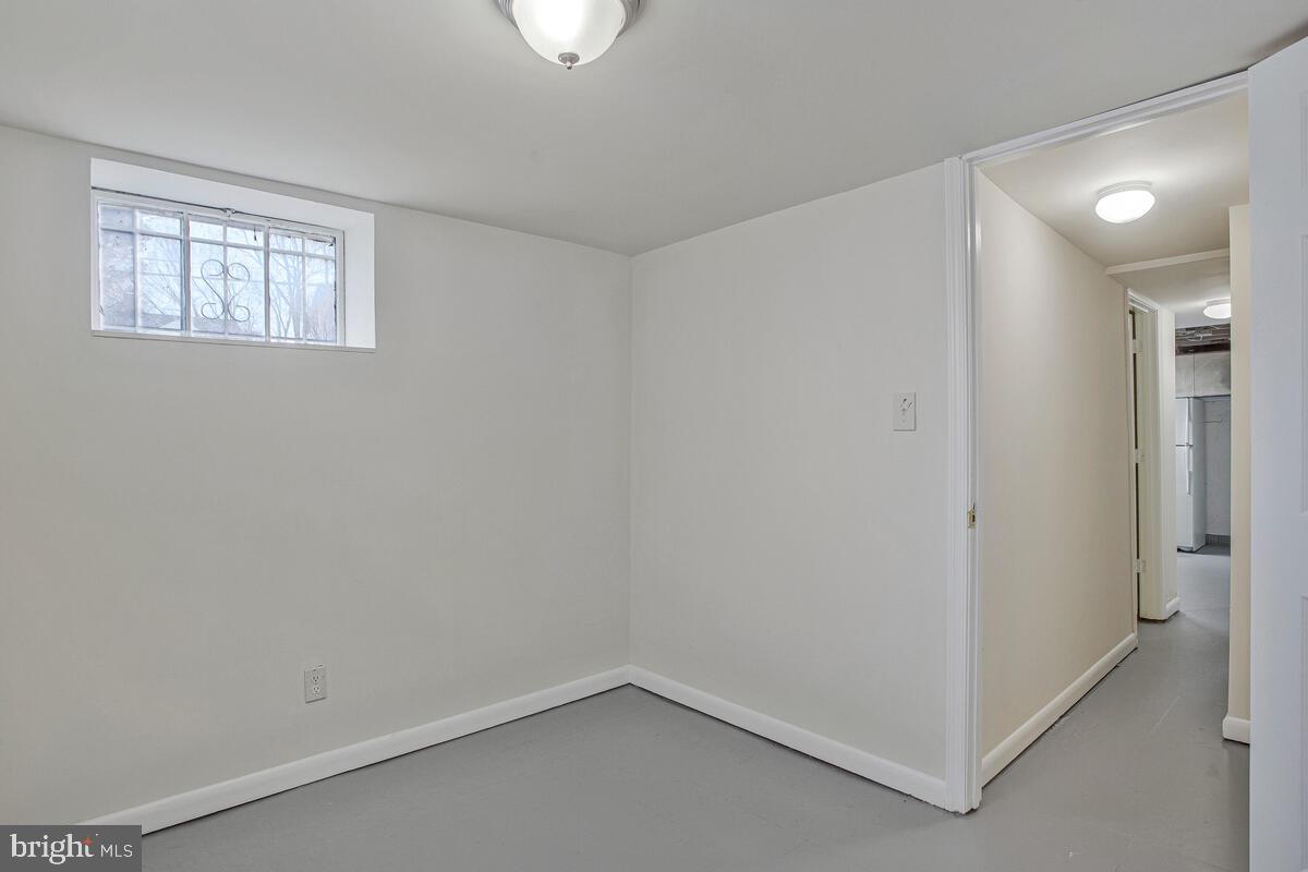 GREEN HILL PARK - Residential