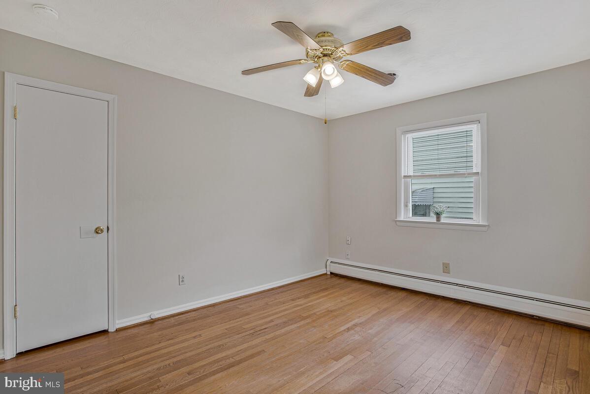 GREEN HILL PARK - Residential