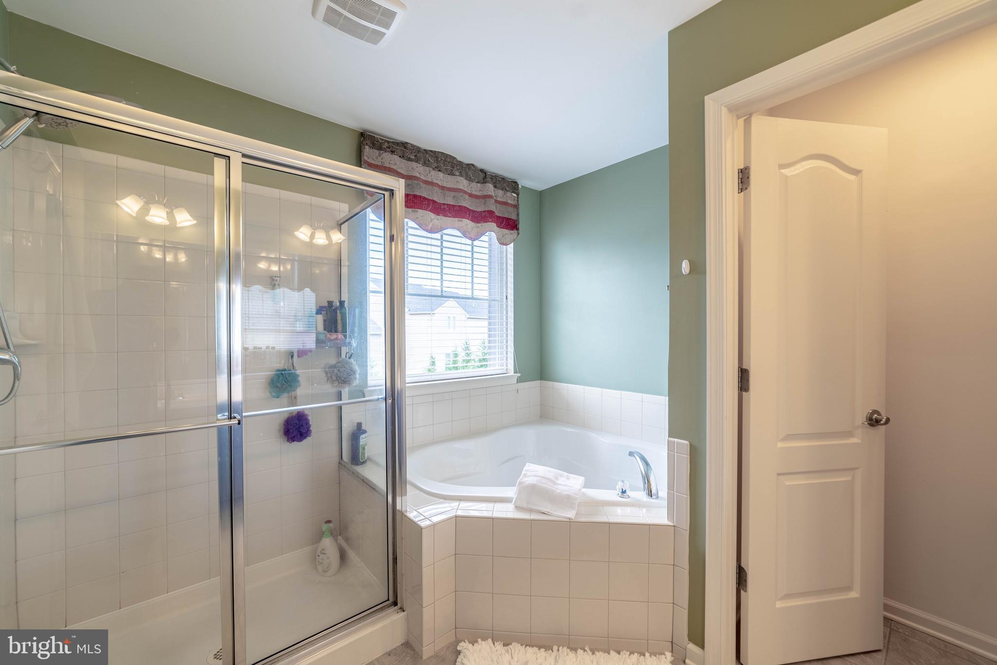 COLONIAL FORGE TOWNHOMES - Residential