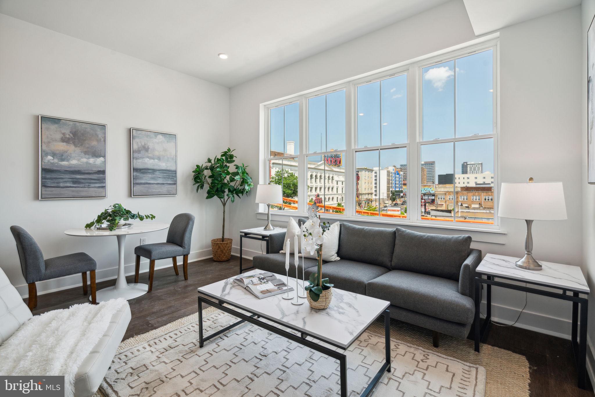 FRANCISVILLE - Residential Lease