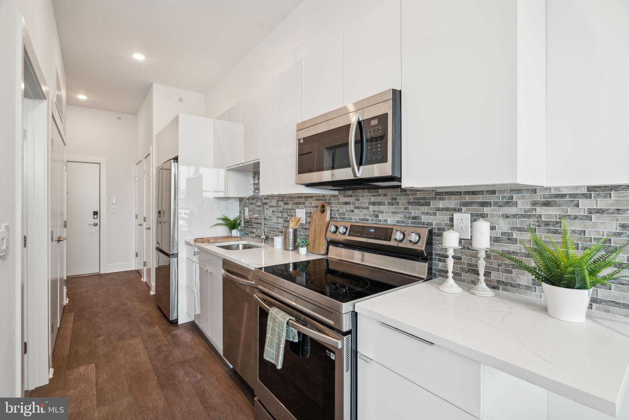 FRANCISVILLE - Residential Lease