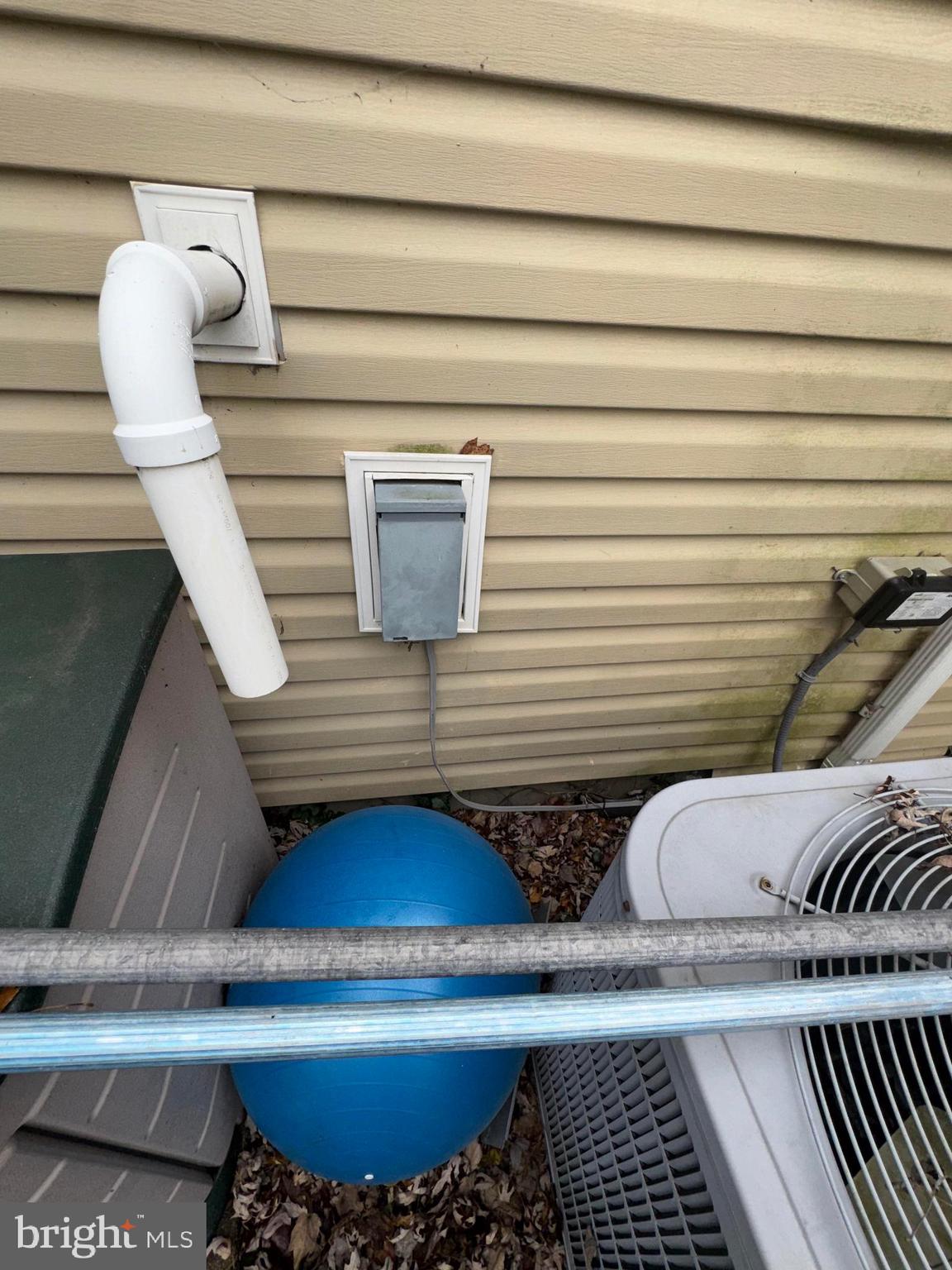 RUMSEY ISLAND - Residential