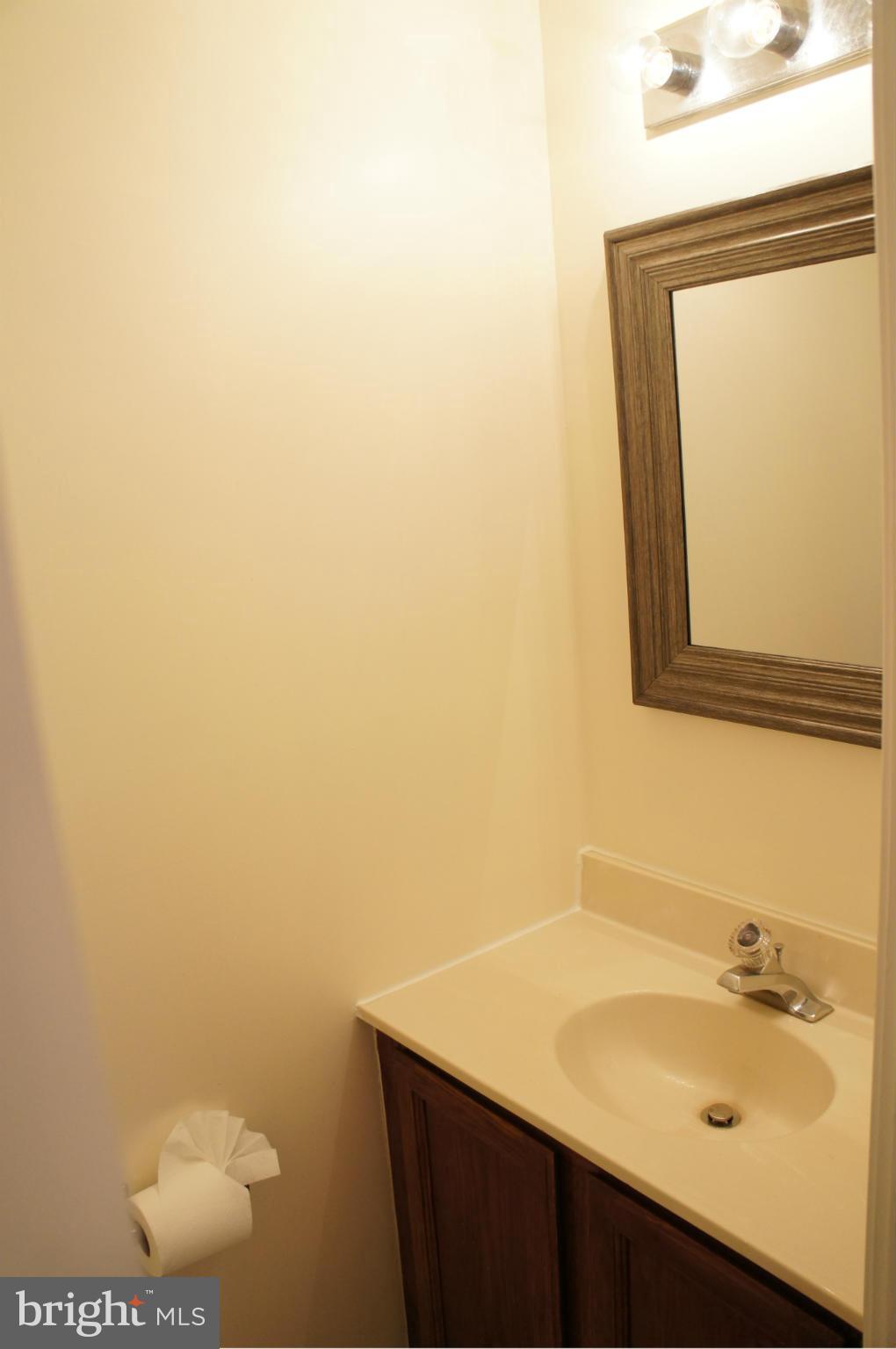 DEVONSHIRE TOWNHOMES - Residential