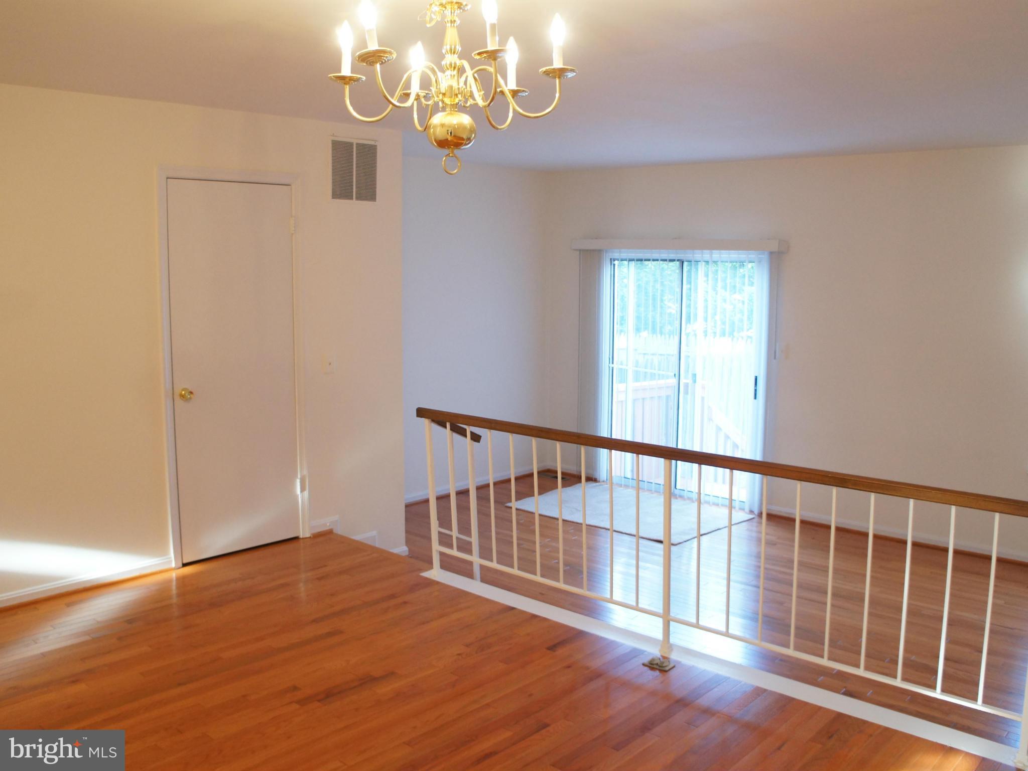 DEVONSHIRE TOWNHOMES - Residential