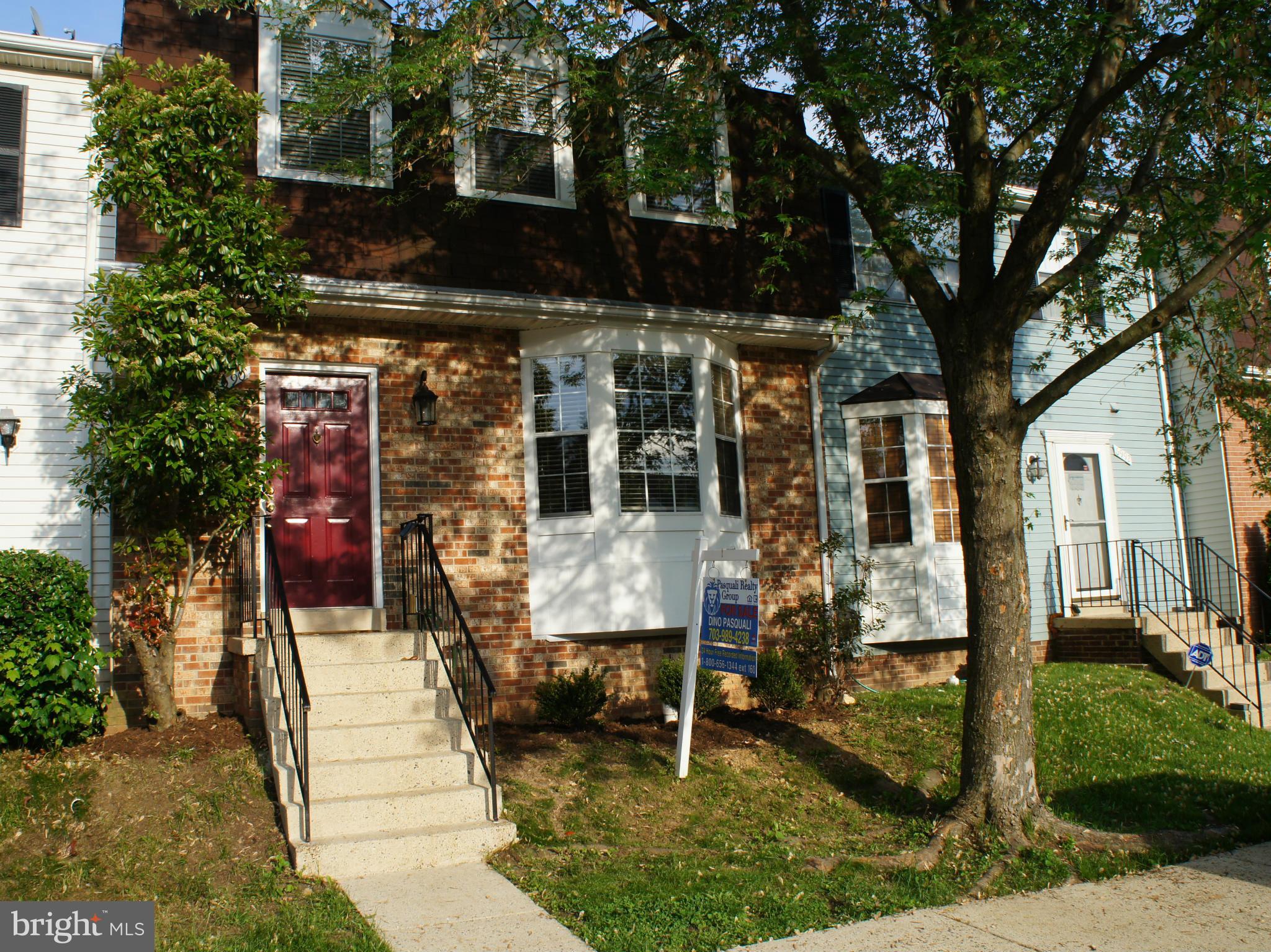 DEVONSHIRE TOWNHOMES - Residential