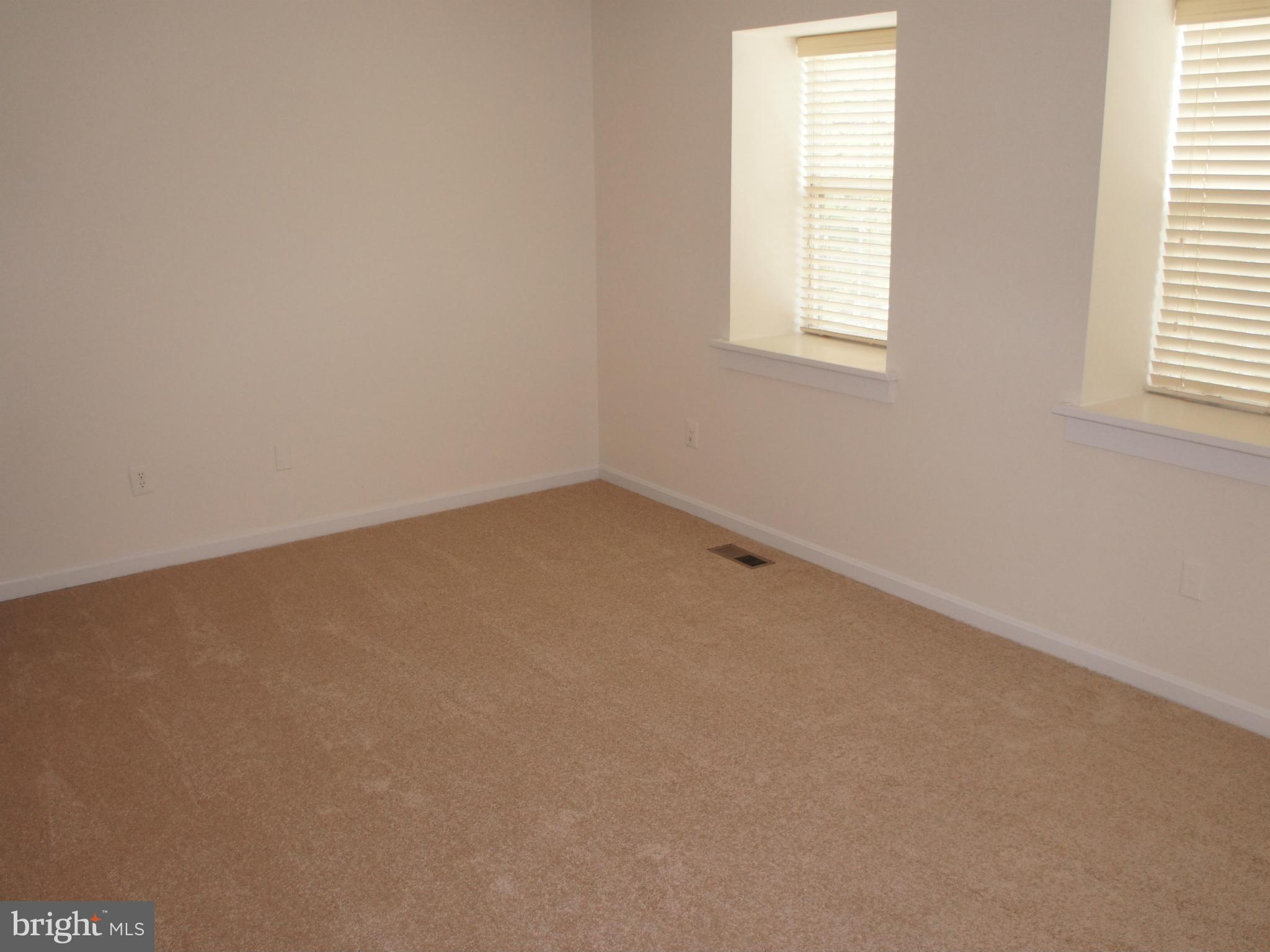 DEVONSHIRE TOWNHOMES - Residential