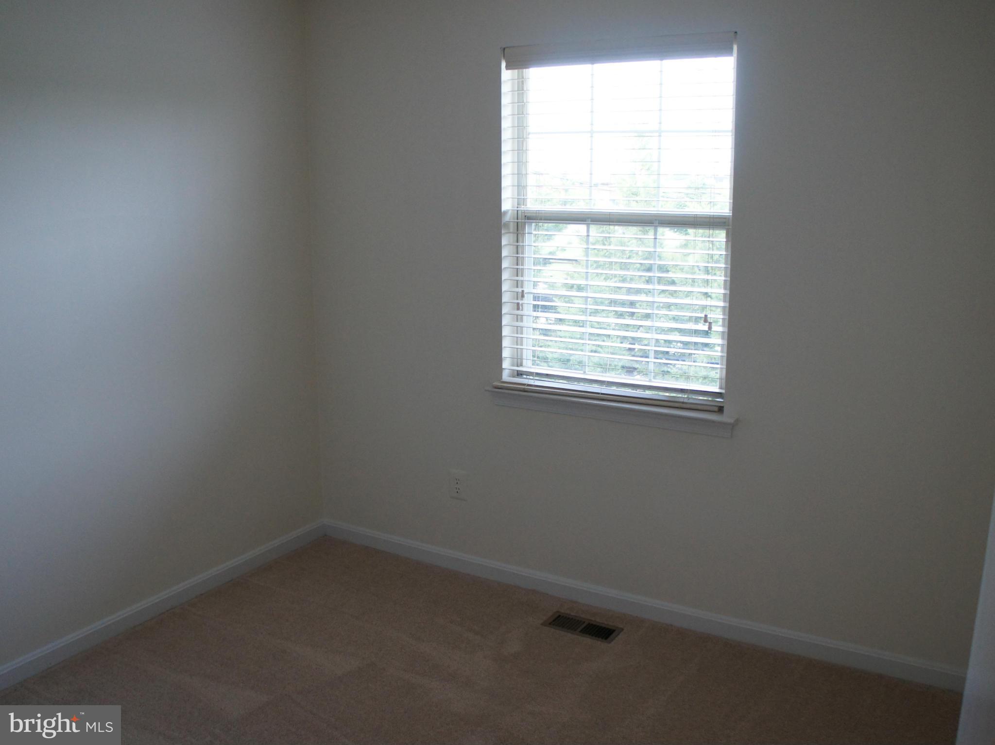 DEVONSHIRE TOWNHOMES - Residential