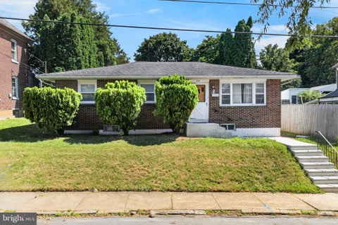 Homes For Sale - 332 W Lincoln Street<br/> Northampton County, EASTON, PA 18042