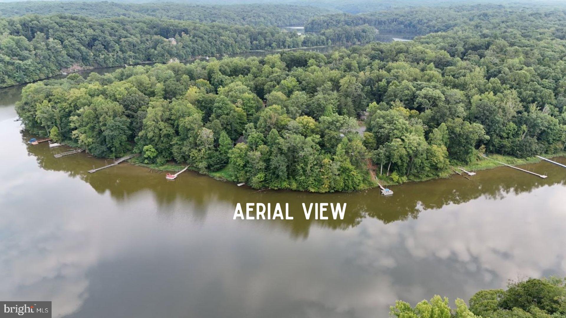 OCCOQUAN FOREST - Land