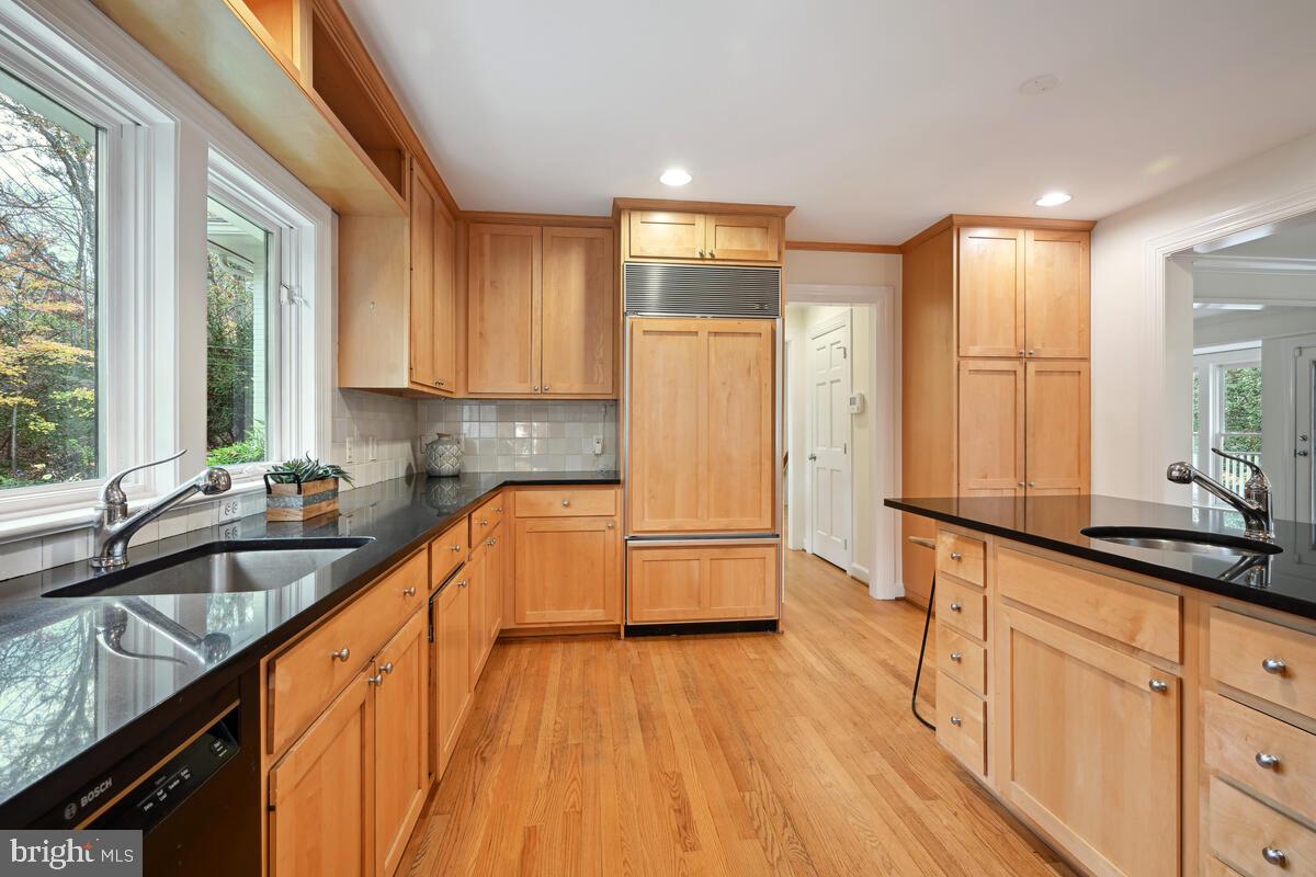 SPRINGBROOK FOREST - Residential