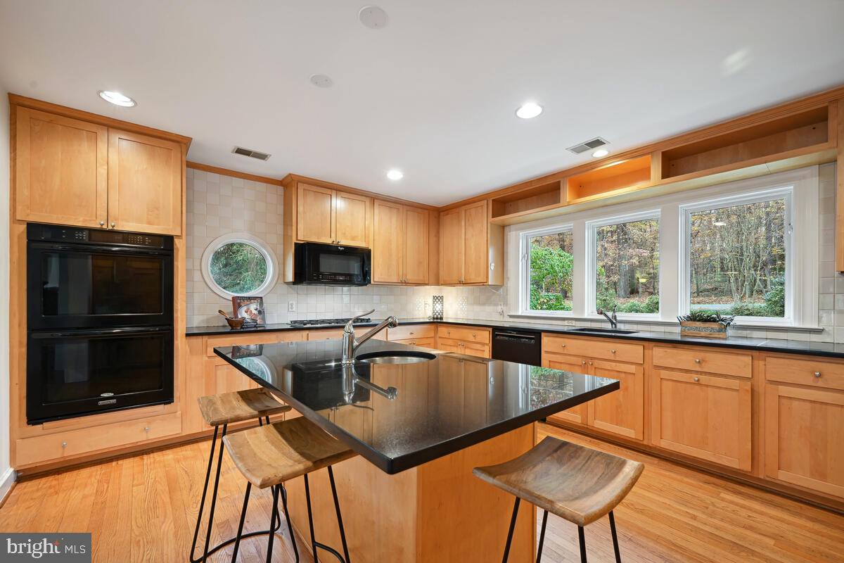 SPRINGBROOK FOREST - Residential