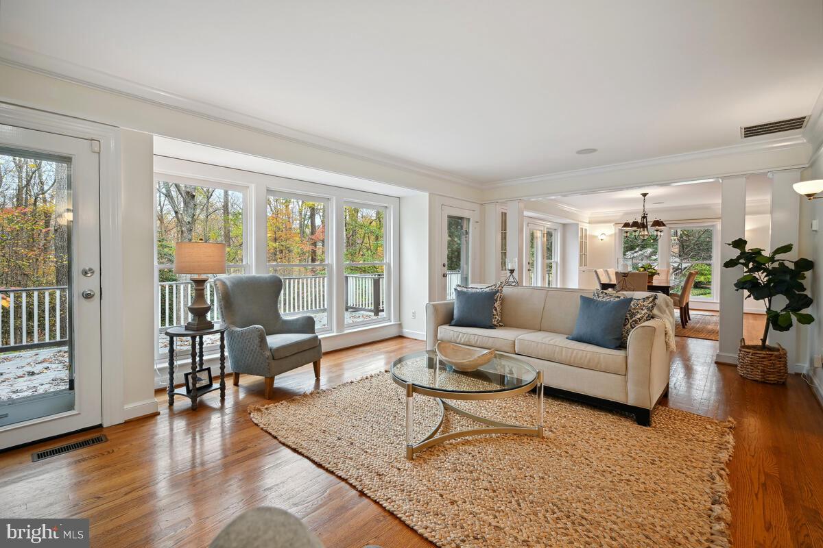 SPRINGBROOK FOREST - Residential