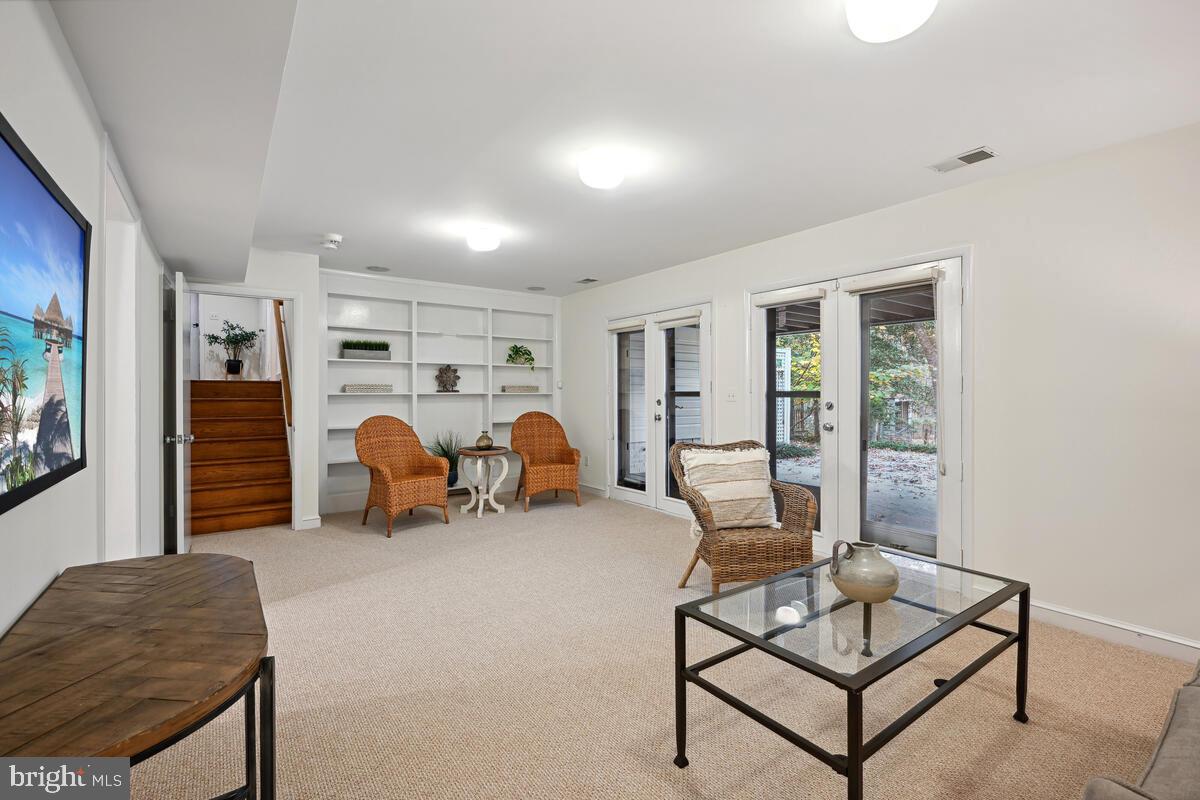 SPRINGBROOK FOREST - Residential