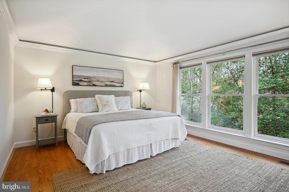 SPRINGBROOK FOREST - Residential