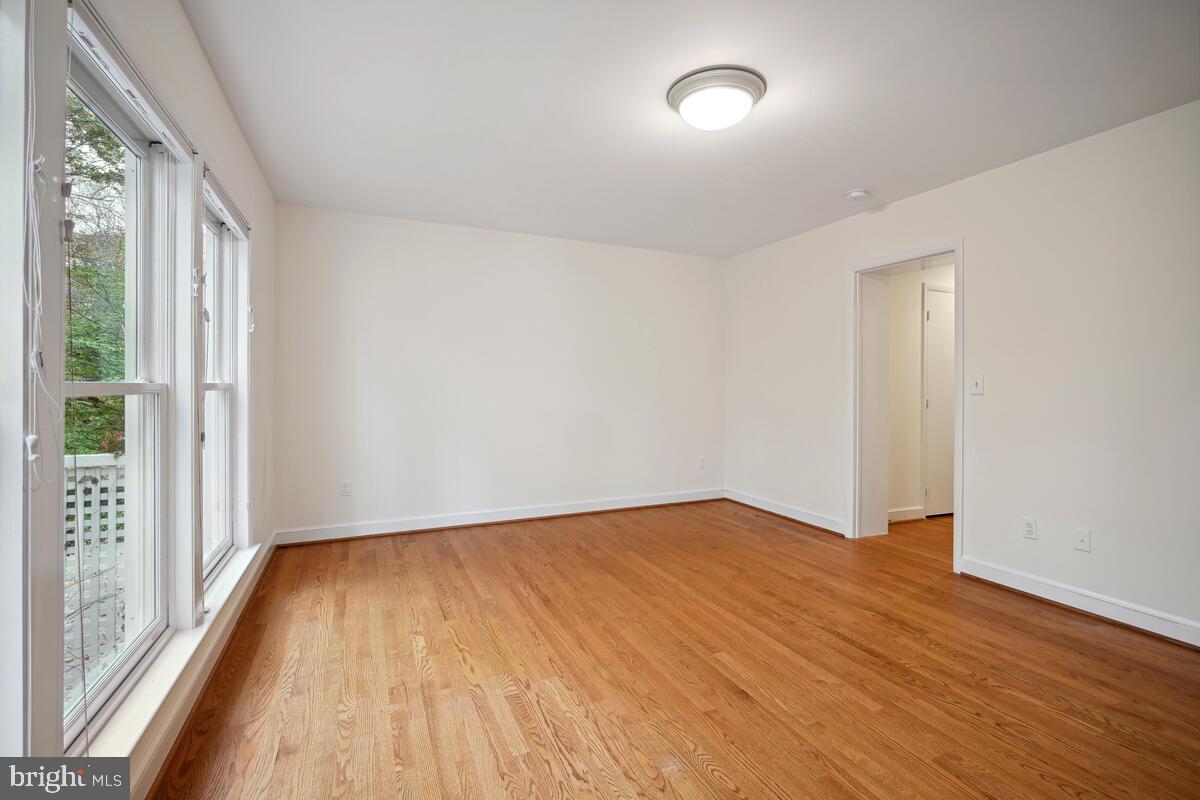 SPRINGBROOK FOREST - Residential