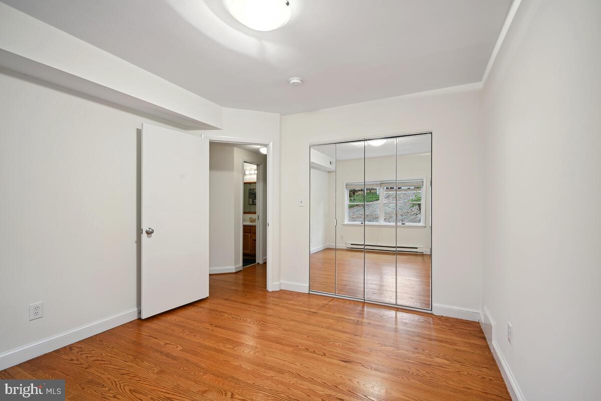 SPRINGBROOK FOREST - Residential