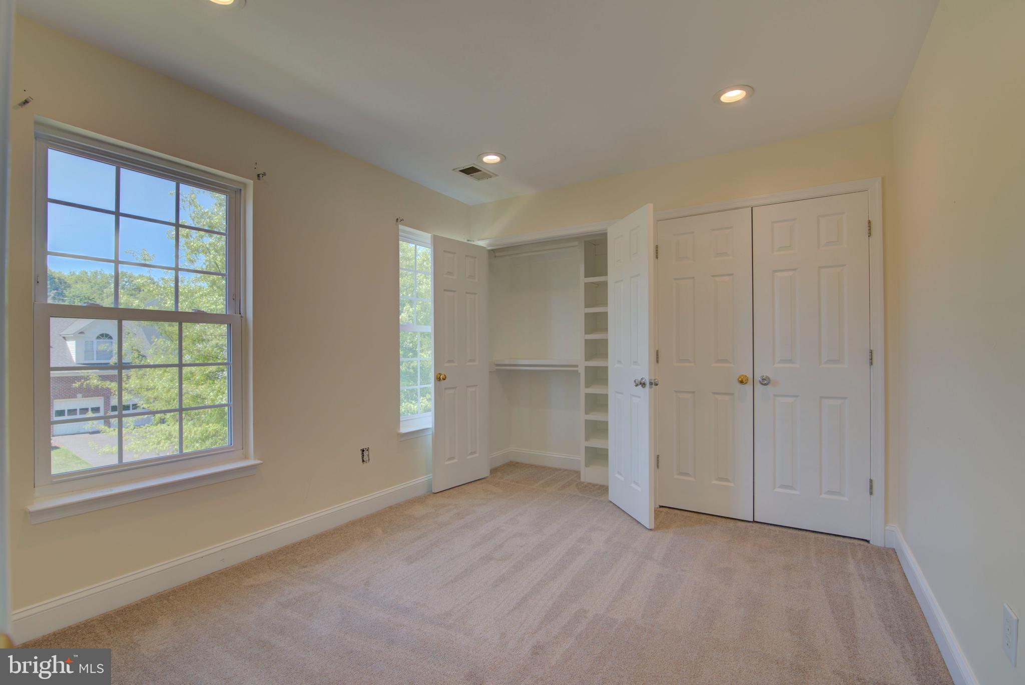 HIGHGROVE ESTATES - Residential