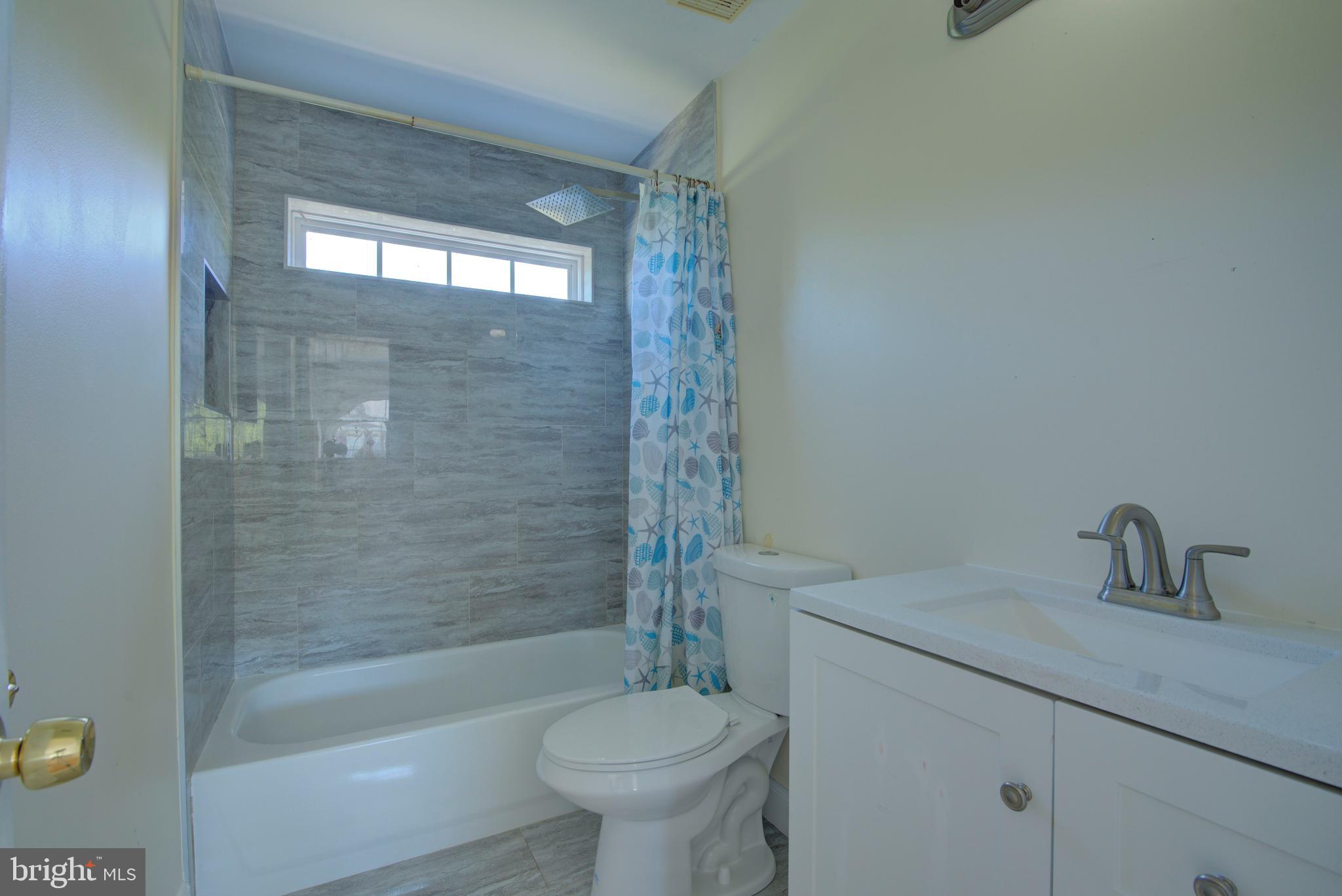 HIGHGROVE ESTATES - Residential