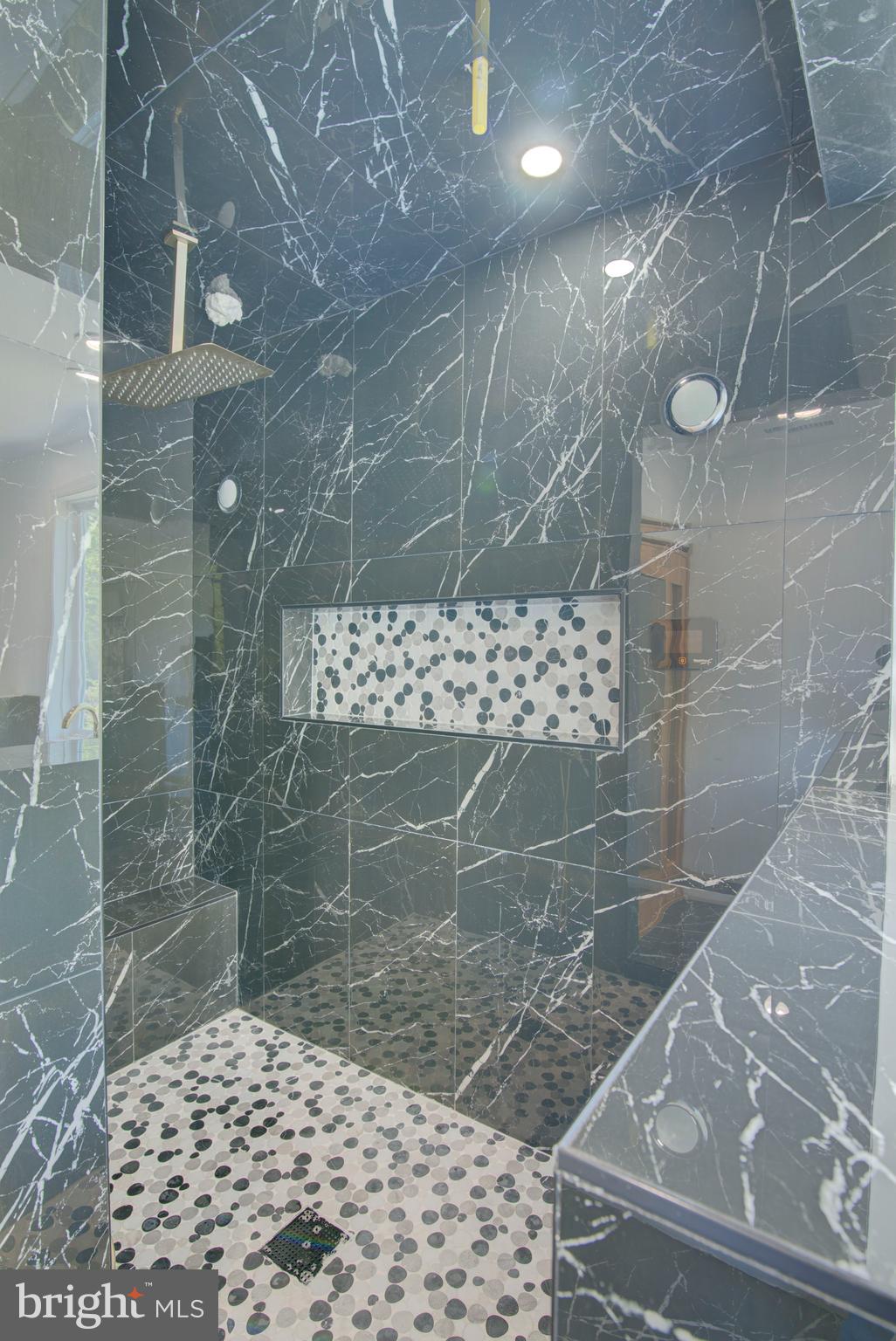 HIGHGROVE ESTATES - Residential