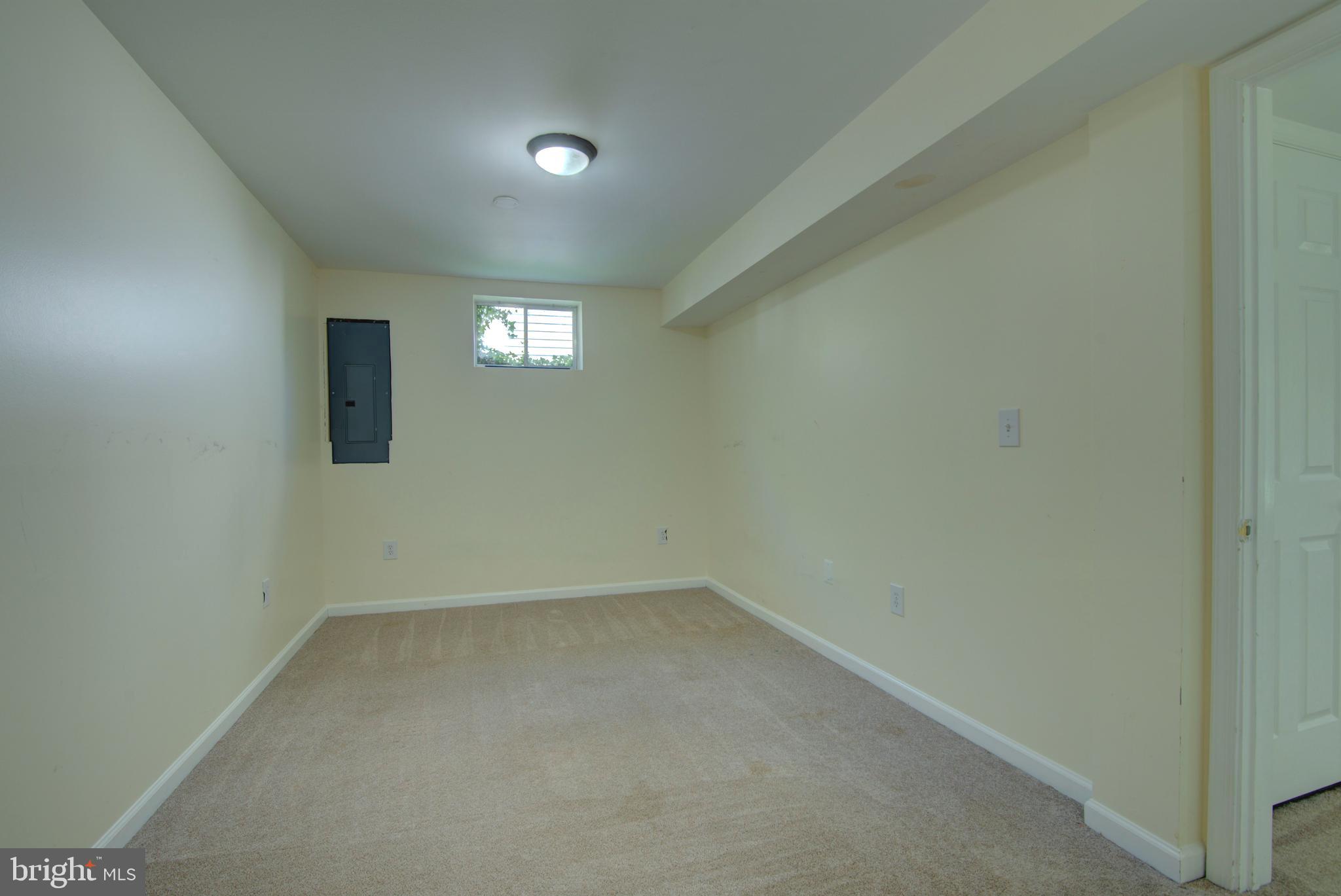 HIGHGROVE ESTATES - Residential