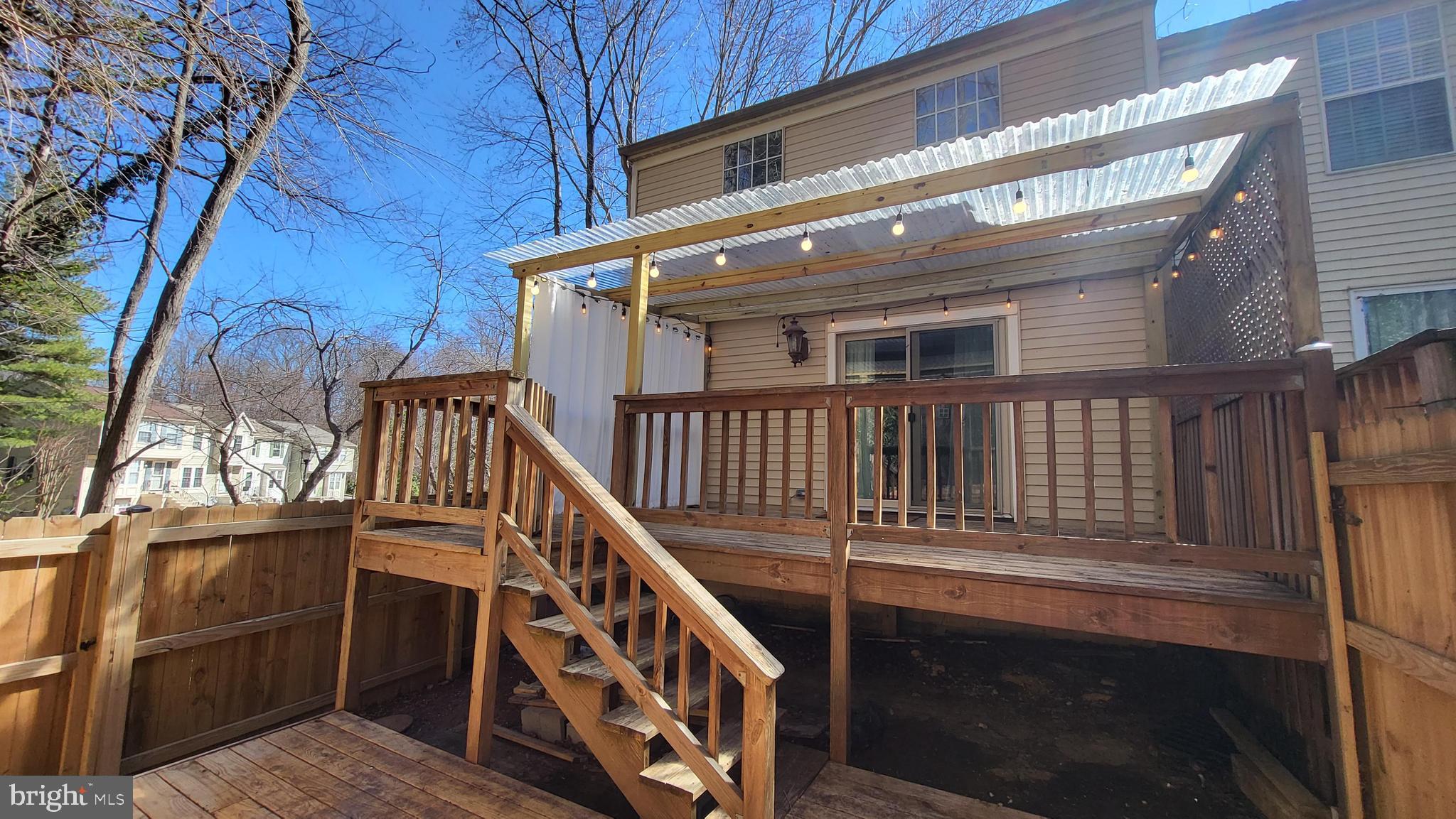 CHESAPEAKE LIGHTHOUSE - Residential