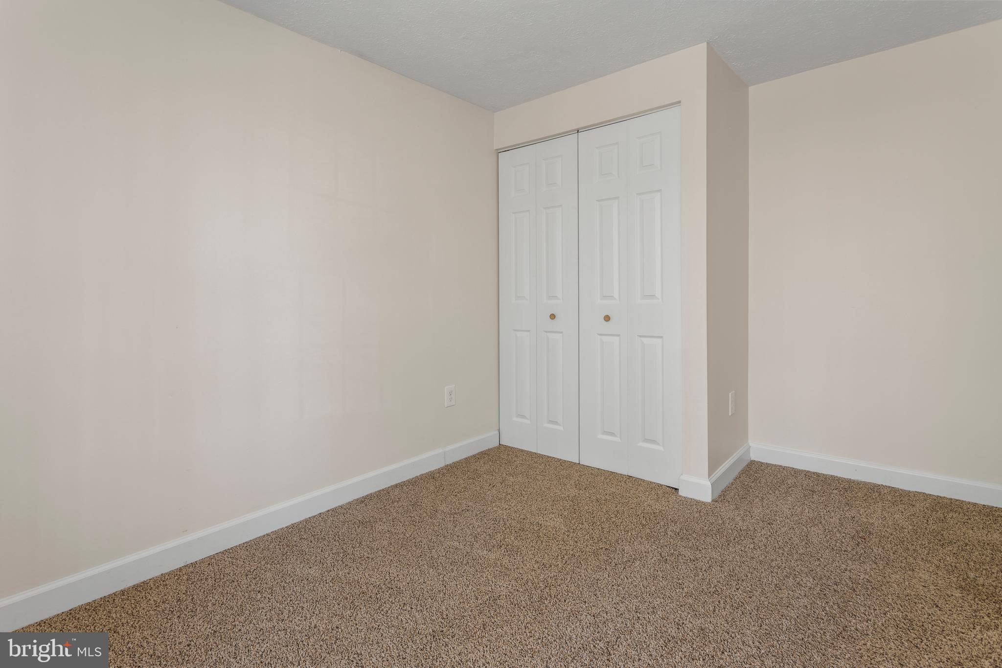 CHESAPEAKE LIGHTHOUSE - Residential