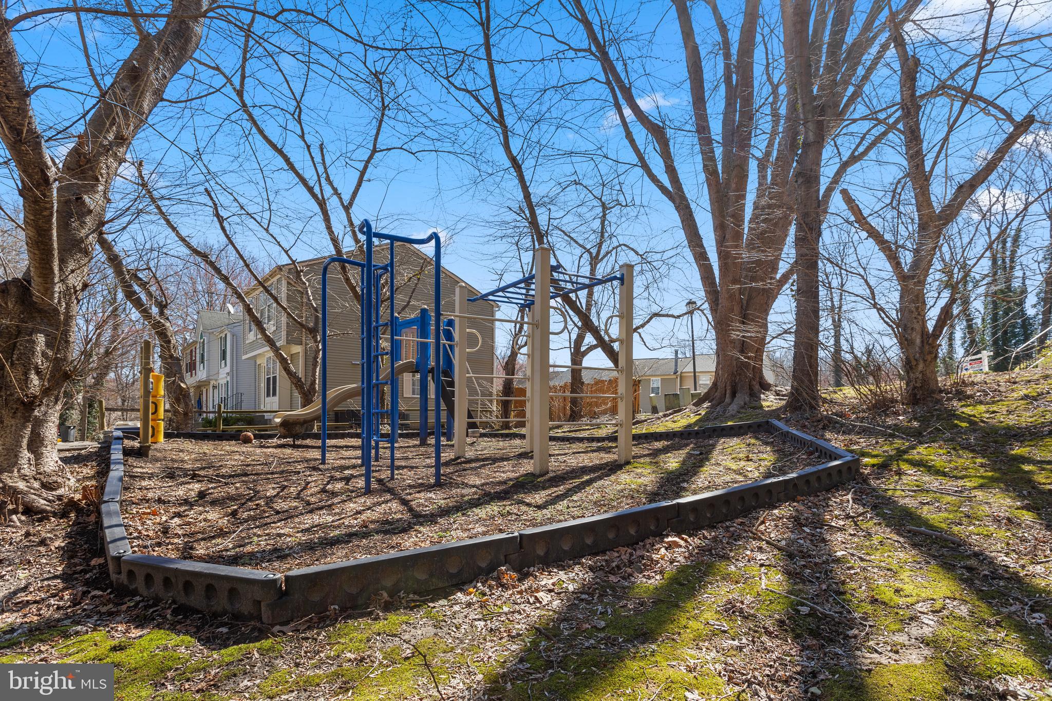 CHESAPEAKE LIGHTHOUSE - Residential