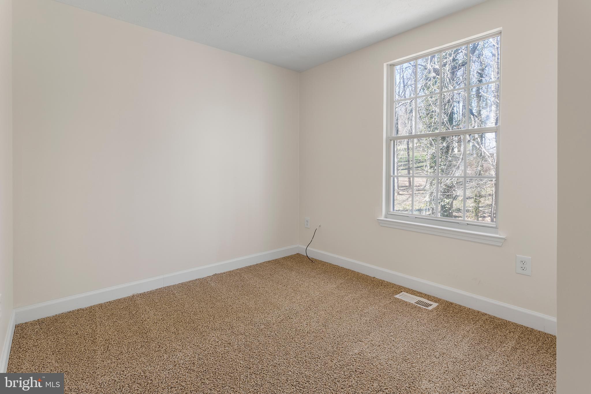 CHESAPEAKE LIGHTHOUSE - Residential