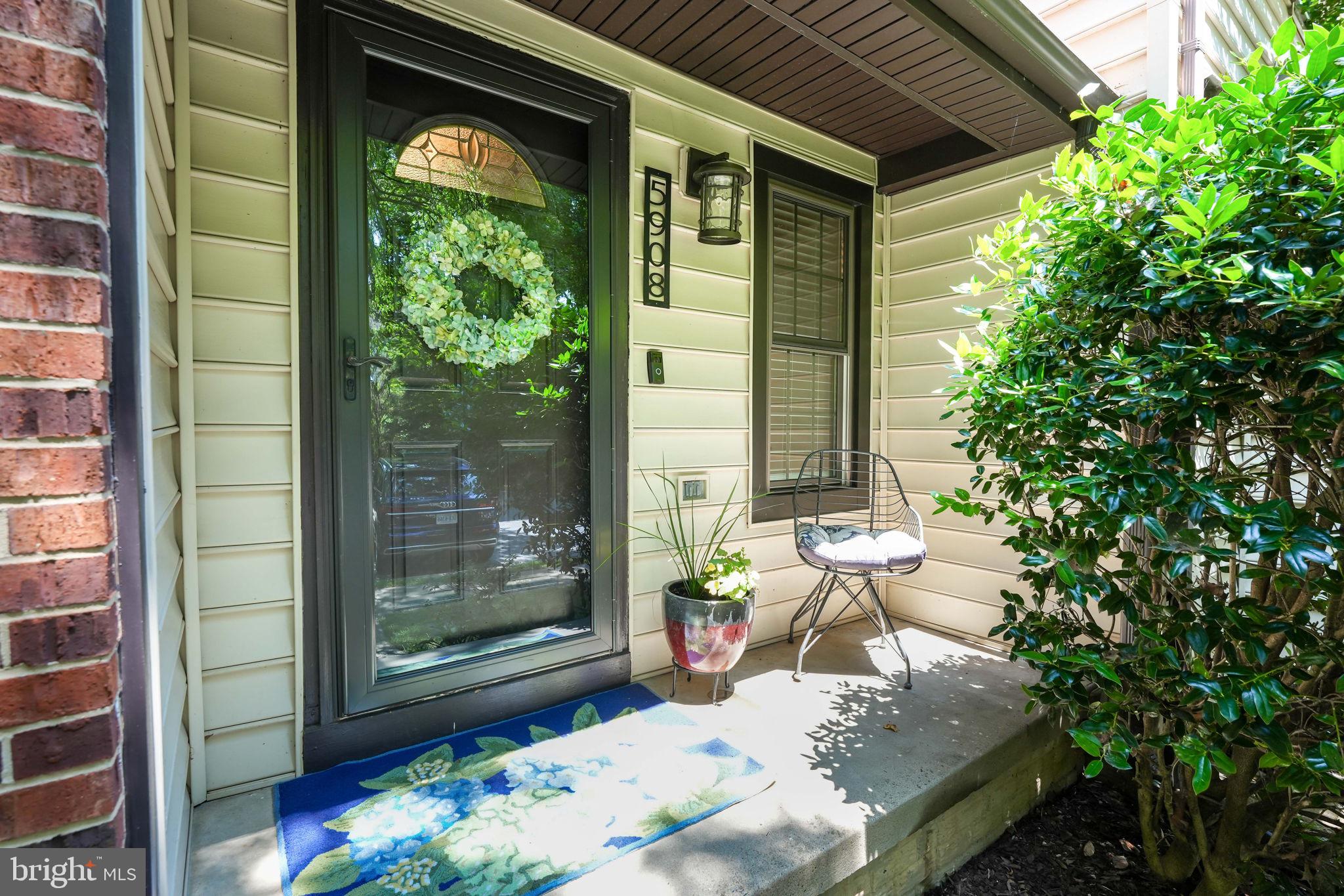 BURKE CENTRE - Residential