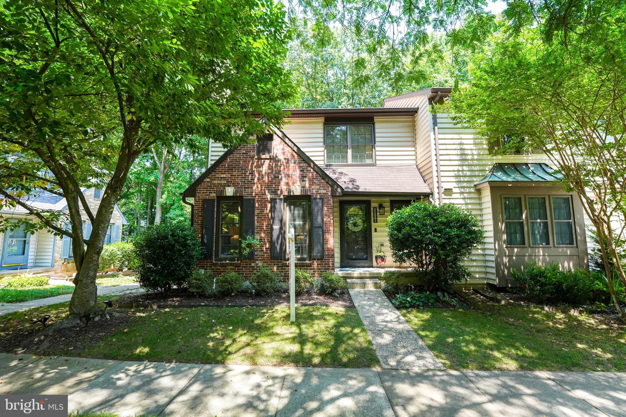 BURKE CENTRE - Residential