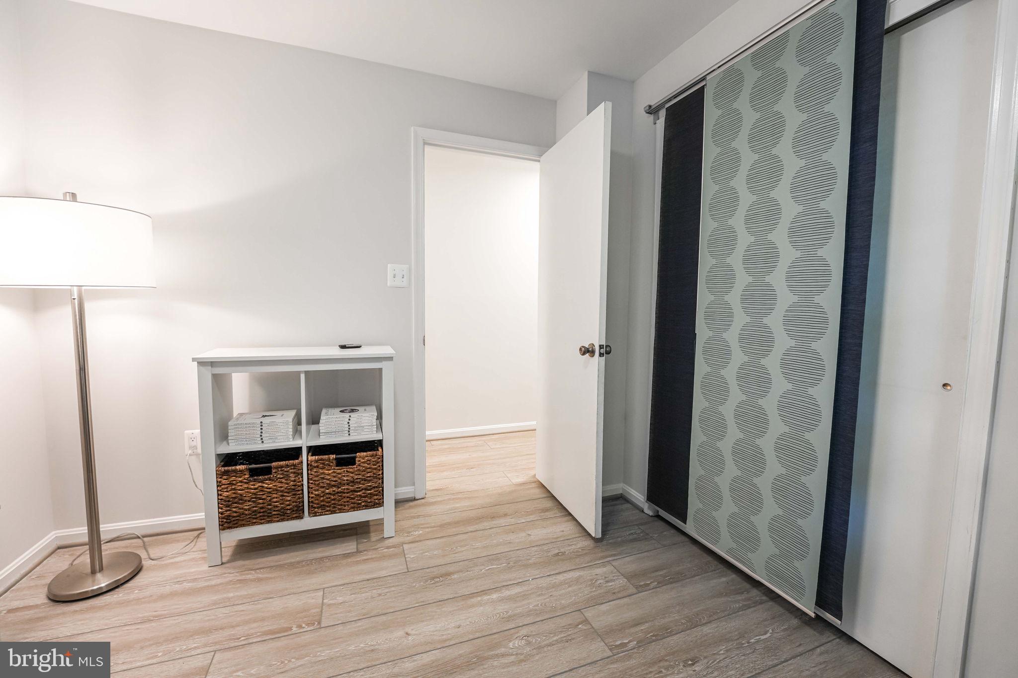 BURKE CENTRE - Residential