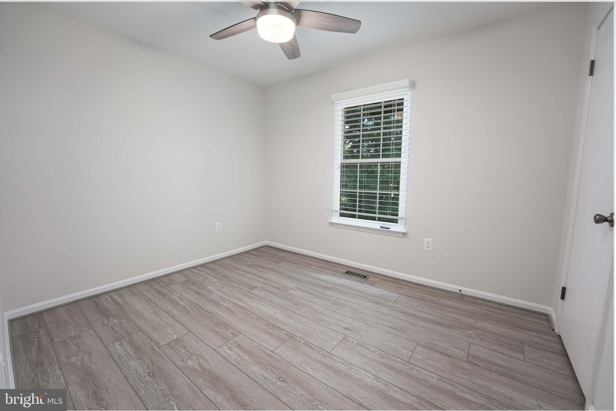 BURKE CENTRE - Residential