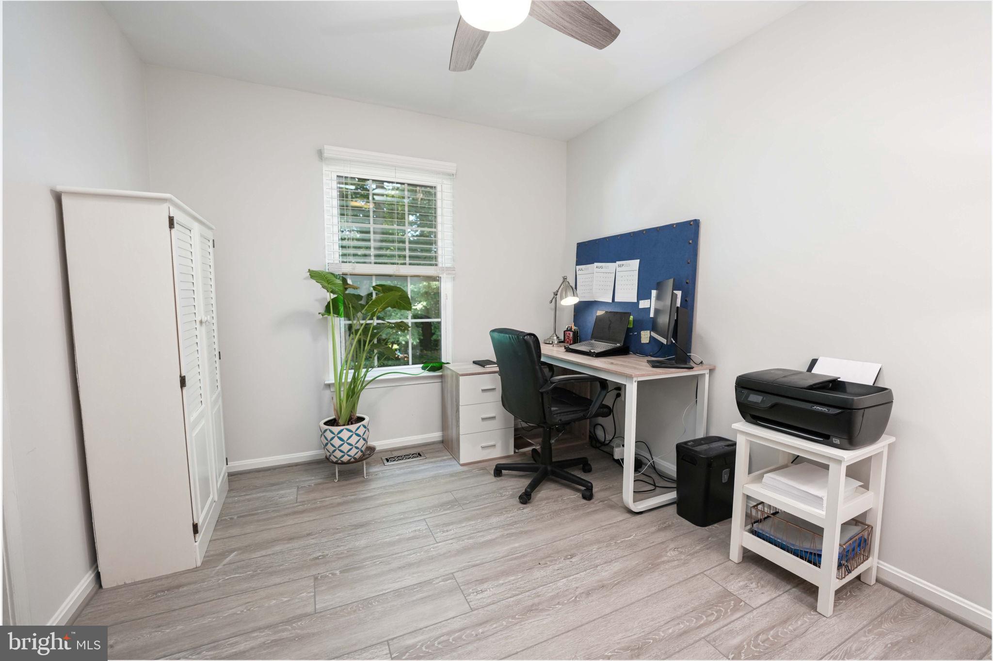 BURKE CENTRE - Residential