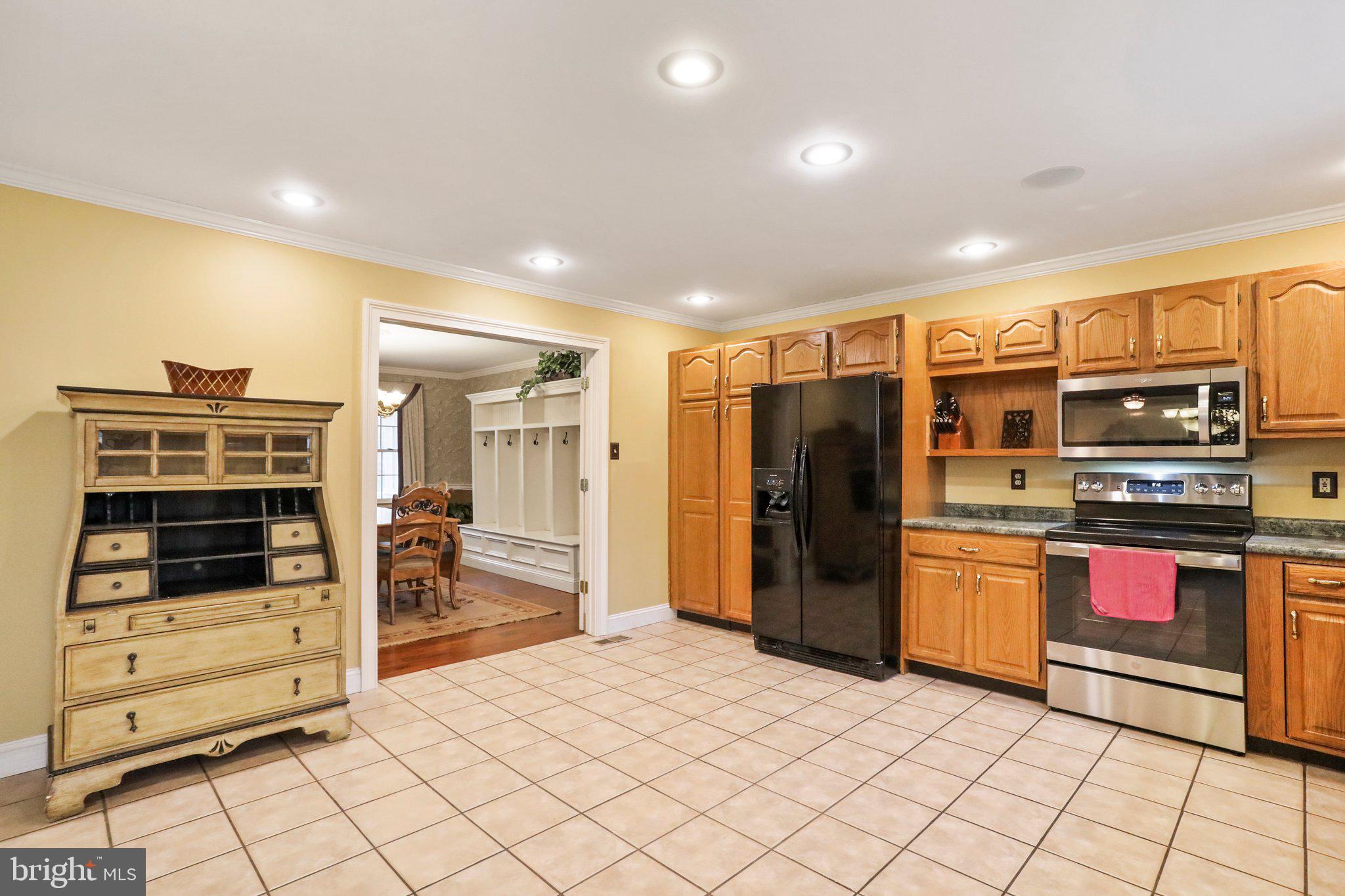 DEER MOUNTAIN ESTATES - Residential Lease