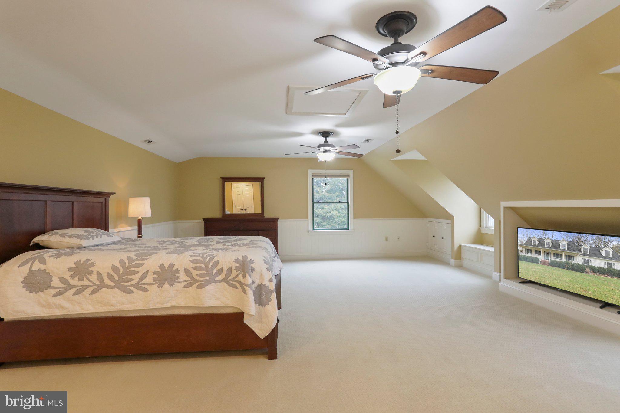 DEER MOUNTAIN ESTATES - Residential Lease