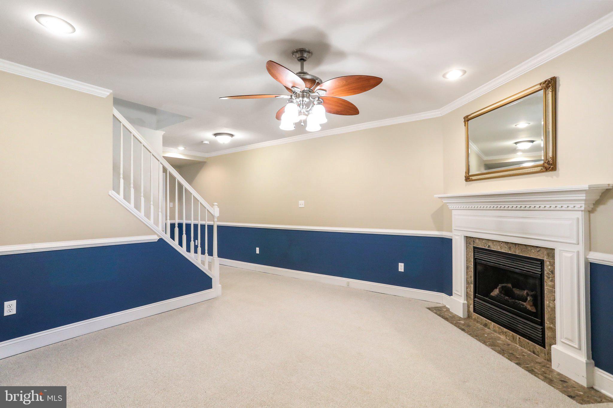 DEER MOUNTAIN ESTATES - Residential Lease