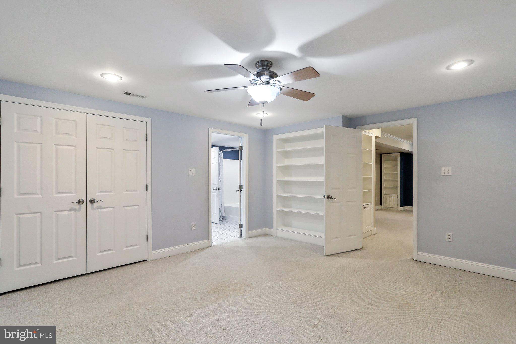 DEER MOUNTAIN ESTATES - Residential Lease