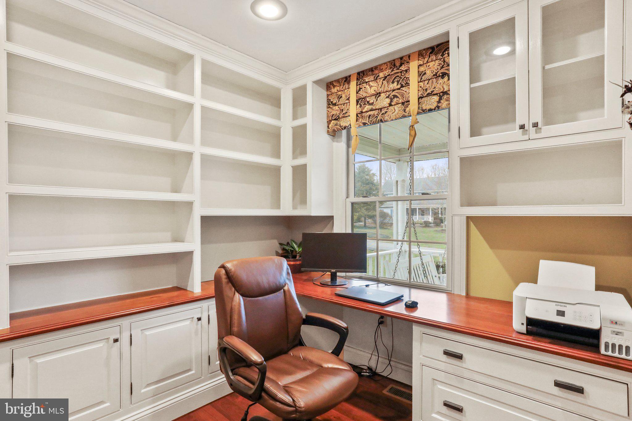 DEER MOUNTAIN ESTATES - Residential Lease