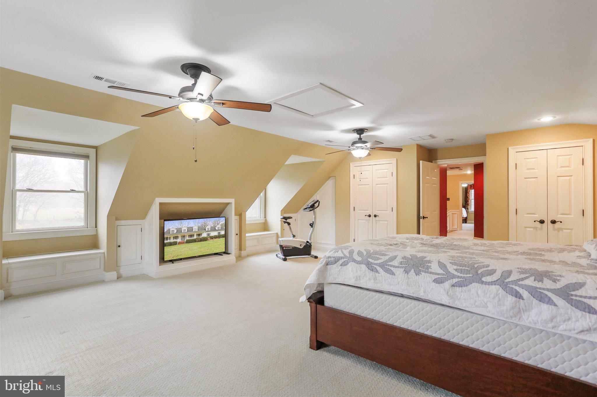 DEER MOUNTAIN ESTATES - Residential Lease