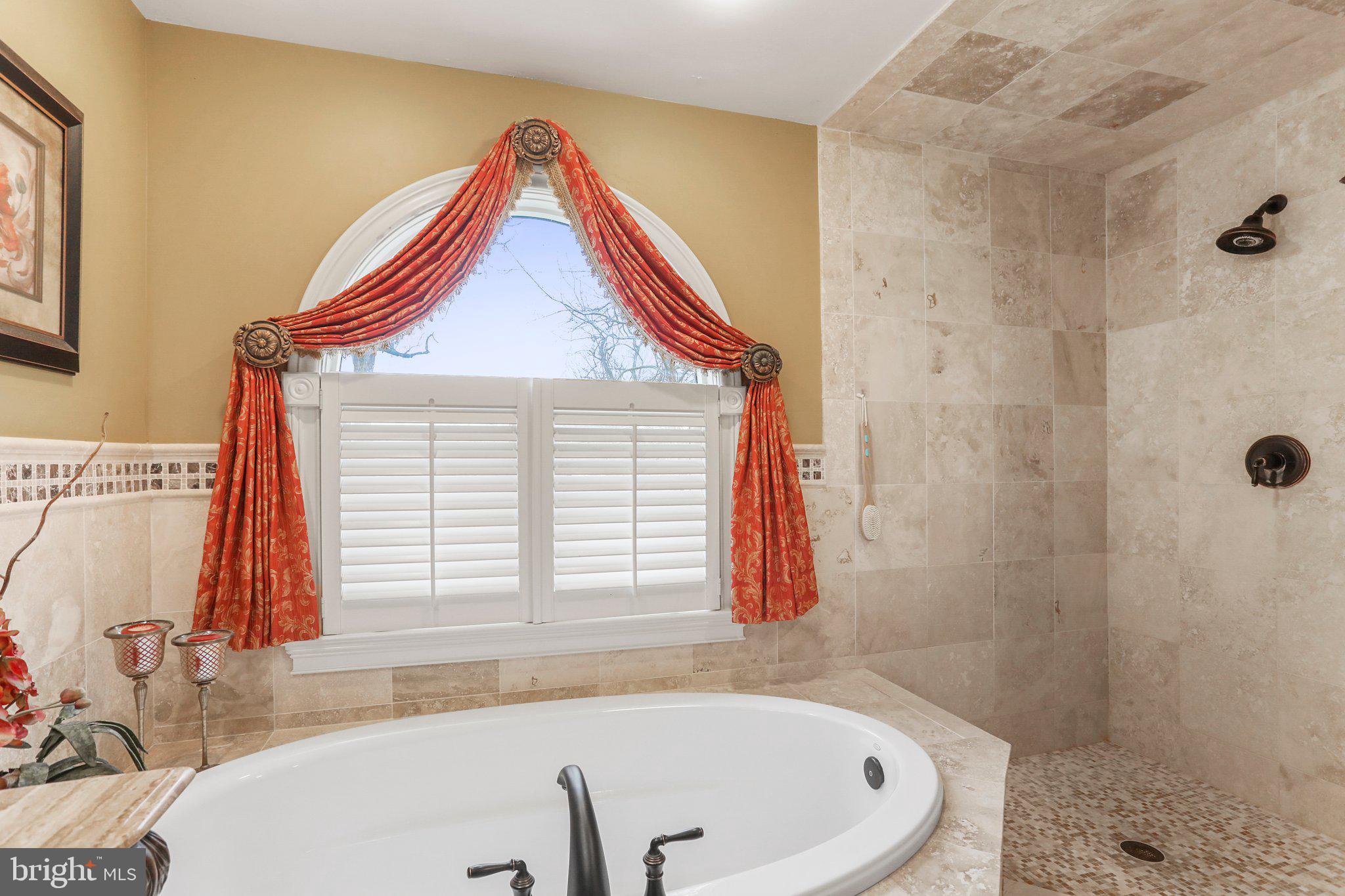 DEER MOUNTAIN ESTATES - Residential Lease