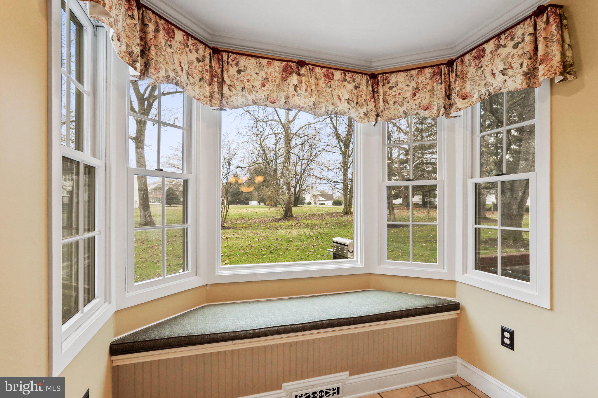 DEER MOUNTAIN ESTATES - Residential Lease