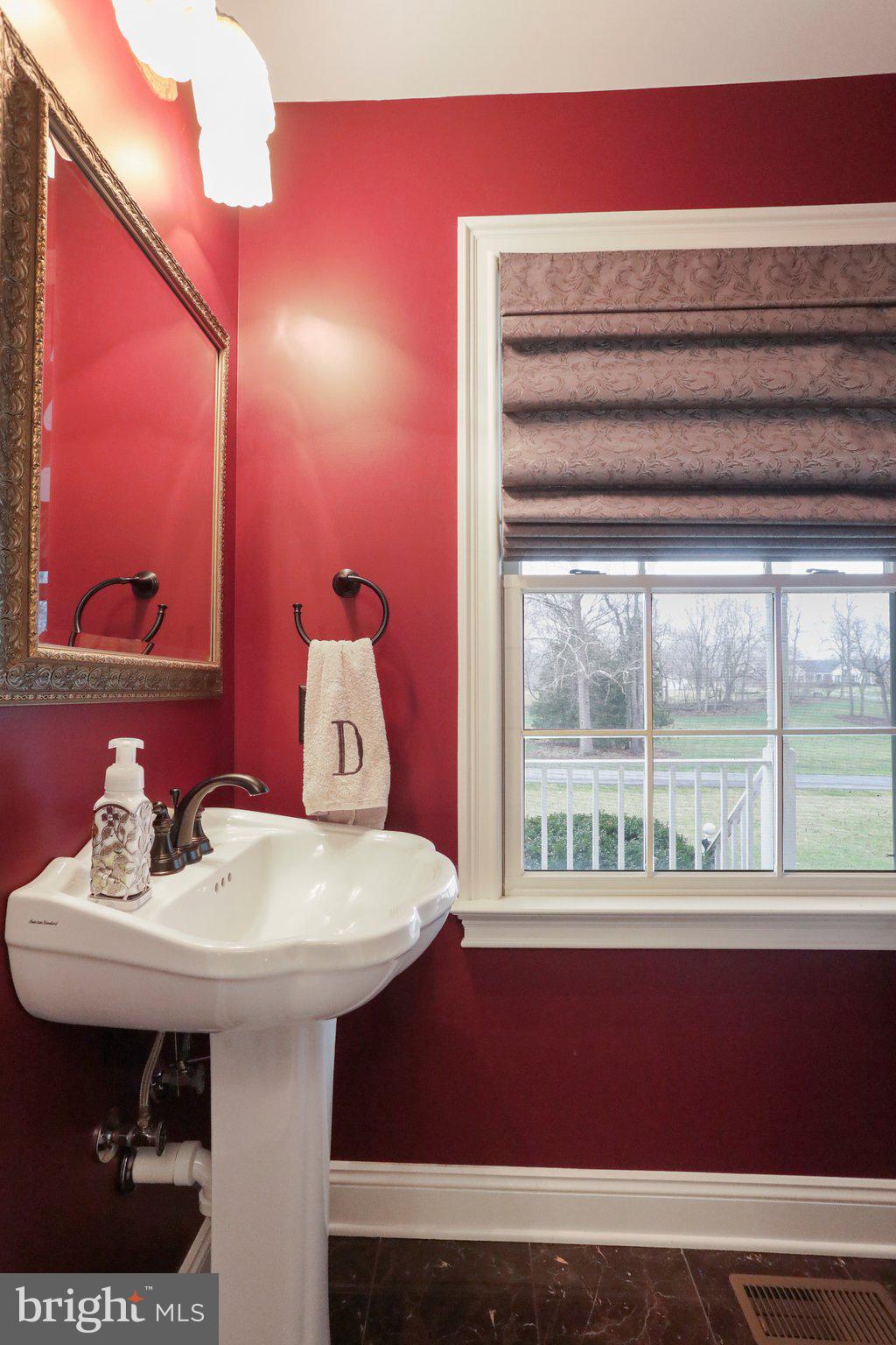 DEER MOUNTAIN ESTATES - Residential Lease