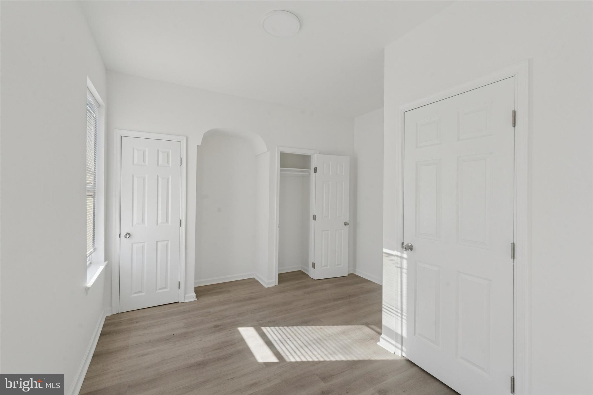 3827 CAMBRIDGE STREET 2