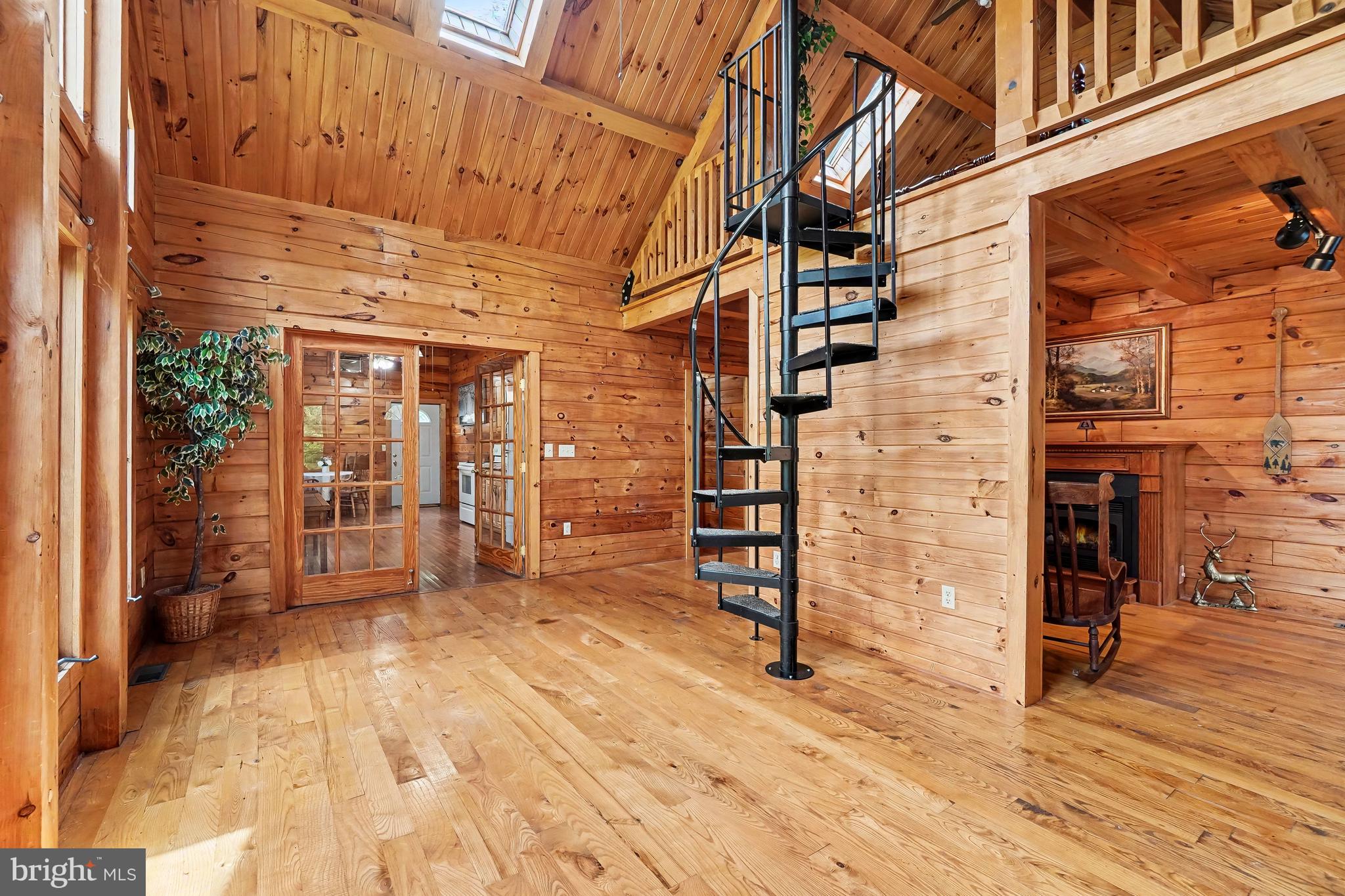 FRANKLIN TOWNSHIP - Residential