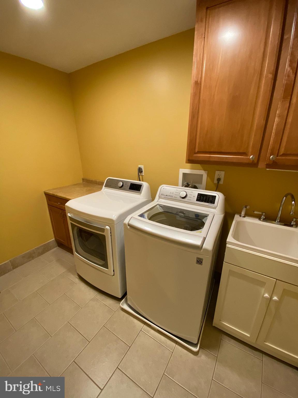 HOMEWOOD - Residential