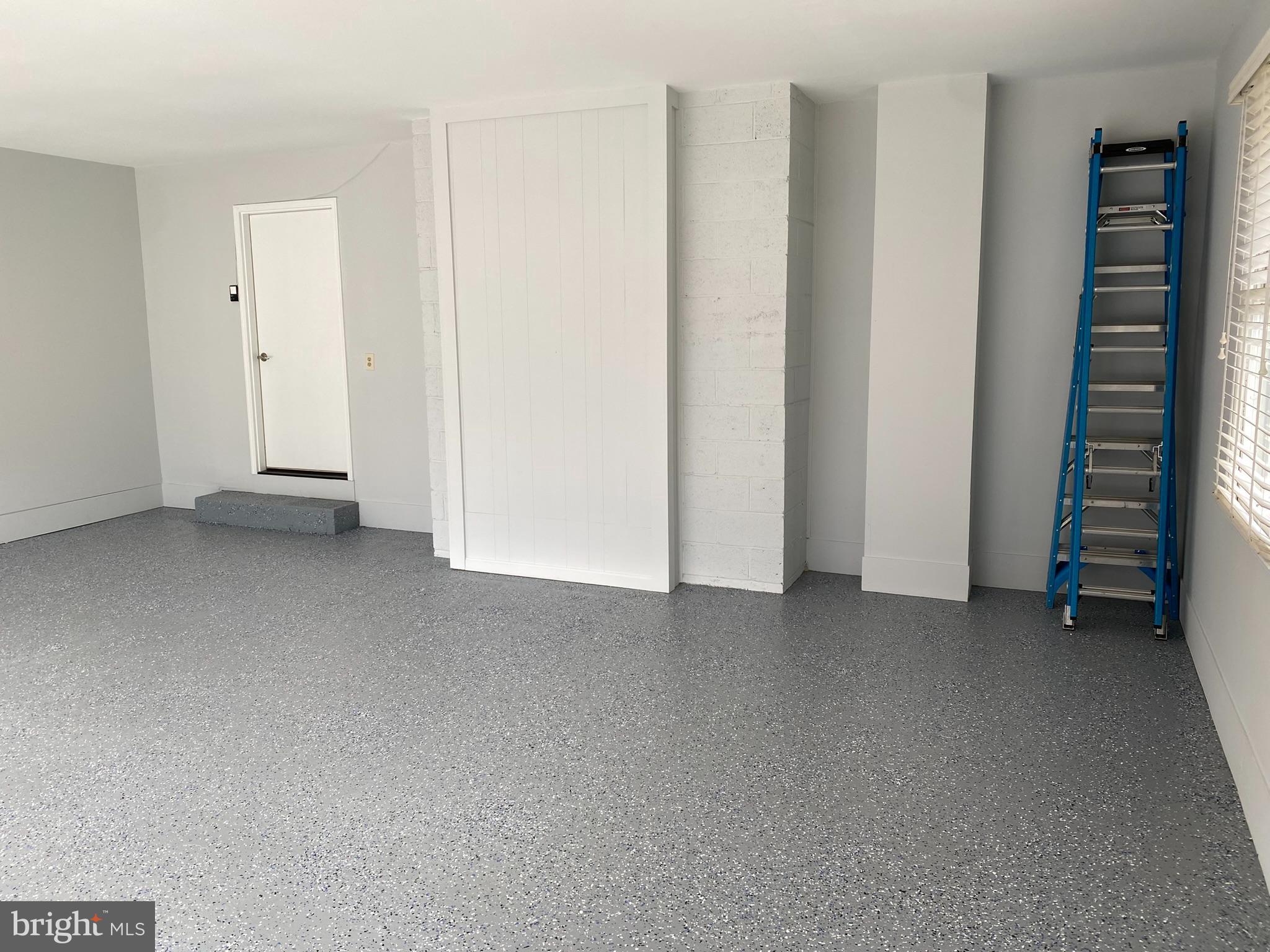 HOMEWOOD - Residential